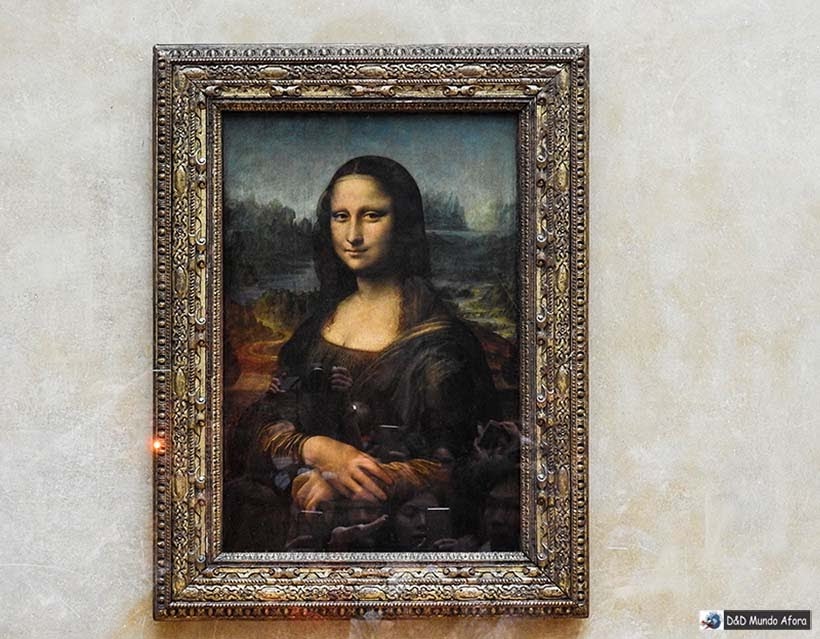 Mona Lisa no Museu do Louvre - Diário de Bordo - 3 dias em Paris