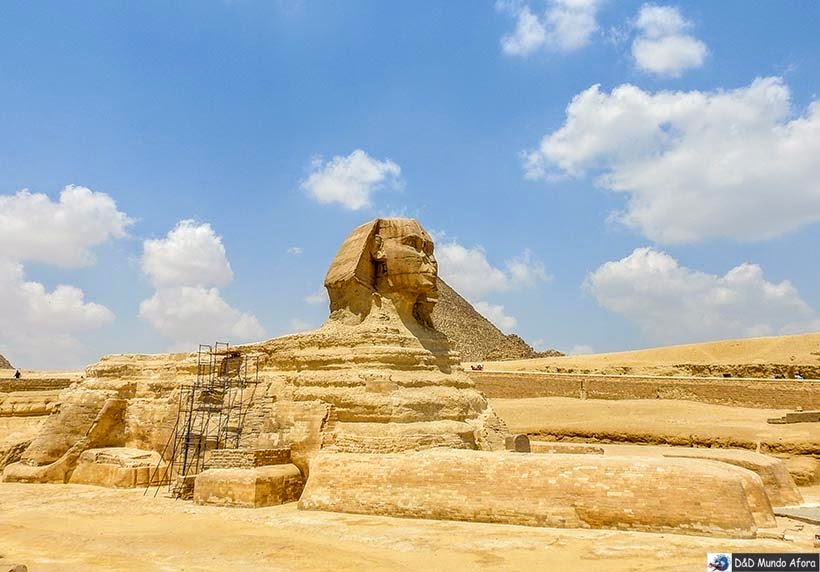 Esfinge no Complexo de Gizé - Pirâmides do Egito por dentro