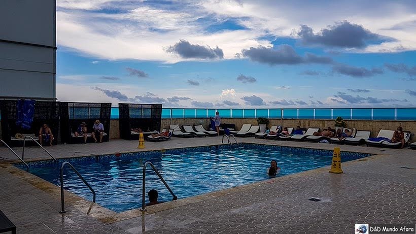 piscina do Hotel Cartagena Plaza - Diário de bordo: 4 dias em Cartagena, Colômbia