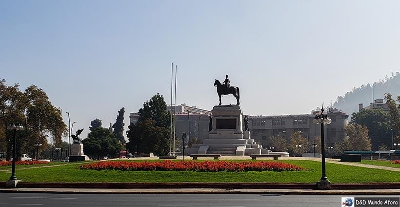 Praça Baquedano - o que fazer em Santiago