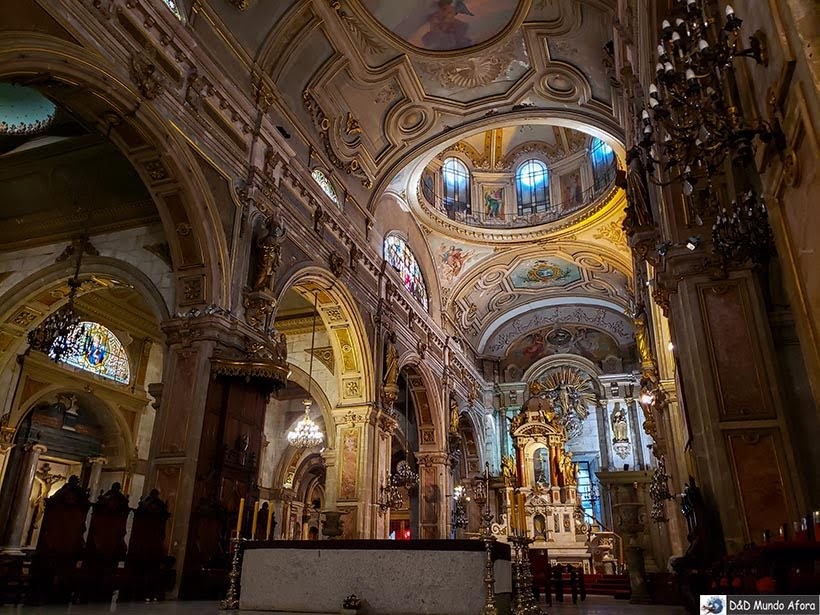 Interior da Catedral Metropolitana de Santiago - o que fazer em Santiago