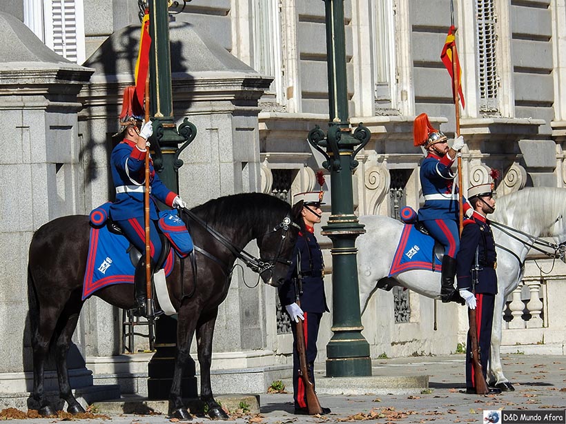 Destaque da Troca da guarda real de Madri 