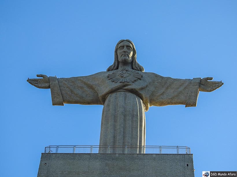 Estátua do Cristo Rei em Almada