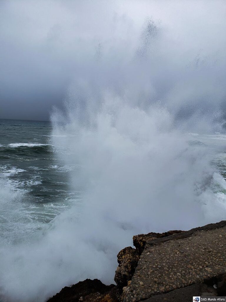 Onda gigante em Nazaré