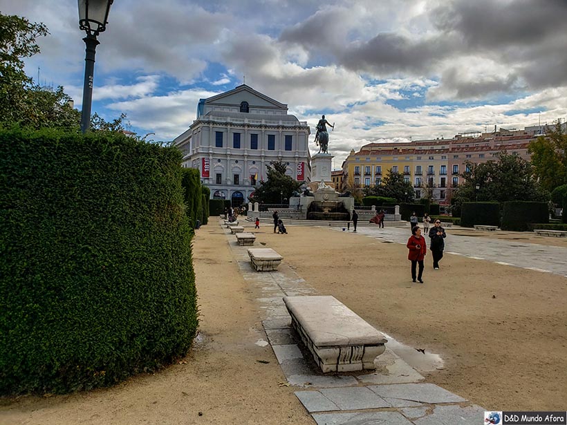 Plaza Oriente